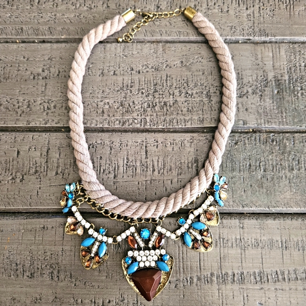 Sohi Rope necklace